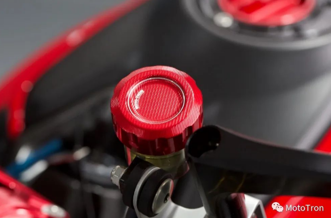 MOTO-TRON Aluminum Dress-Up Caps & Covers - Ducati