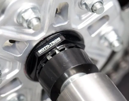 MOTO-TRON Rear Axle Nut - QJMotor