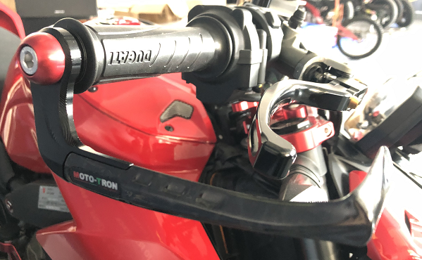 MOTO-TRON Pro Guard Carbon Lever Guard