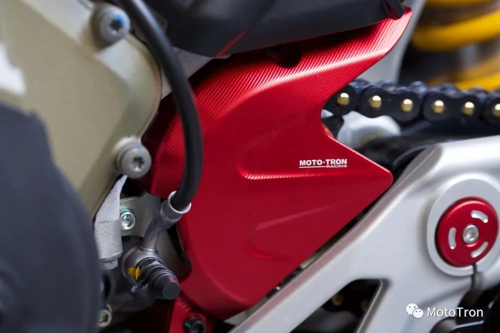 MOTO-TRON Aluminum Dress-Up Caps & Covers - Ducati