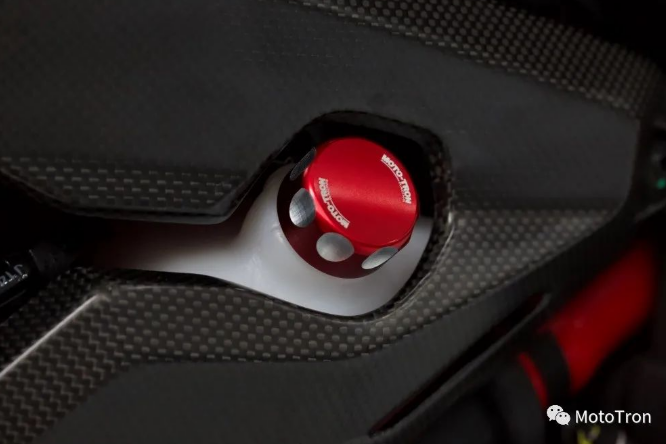 MOTO-TRON Aluminum Dress-Up Caps & Covers - Ducati